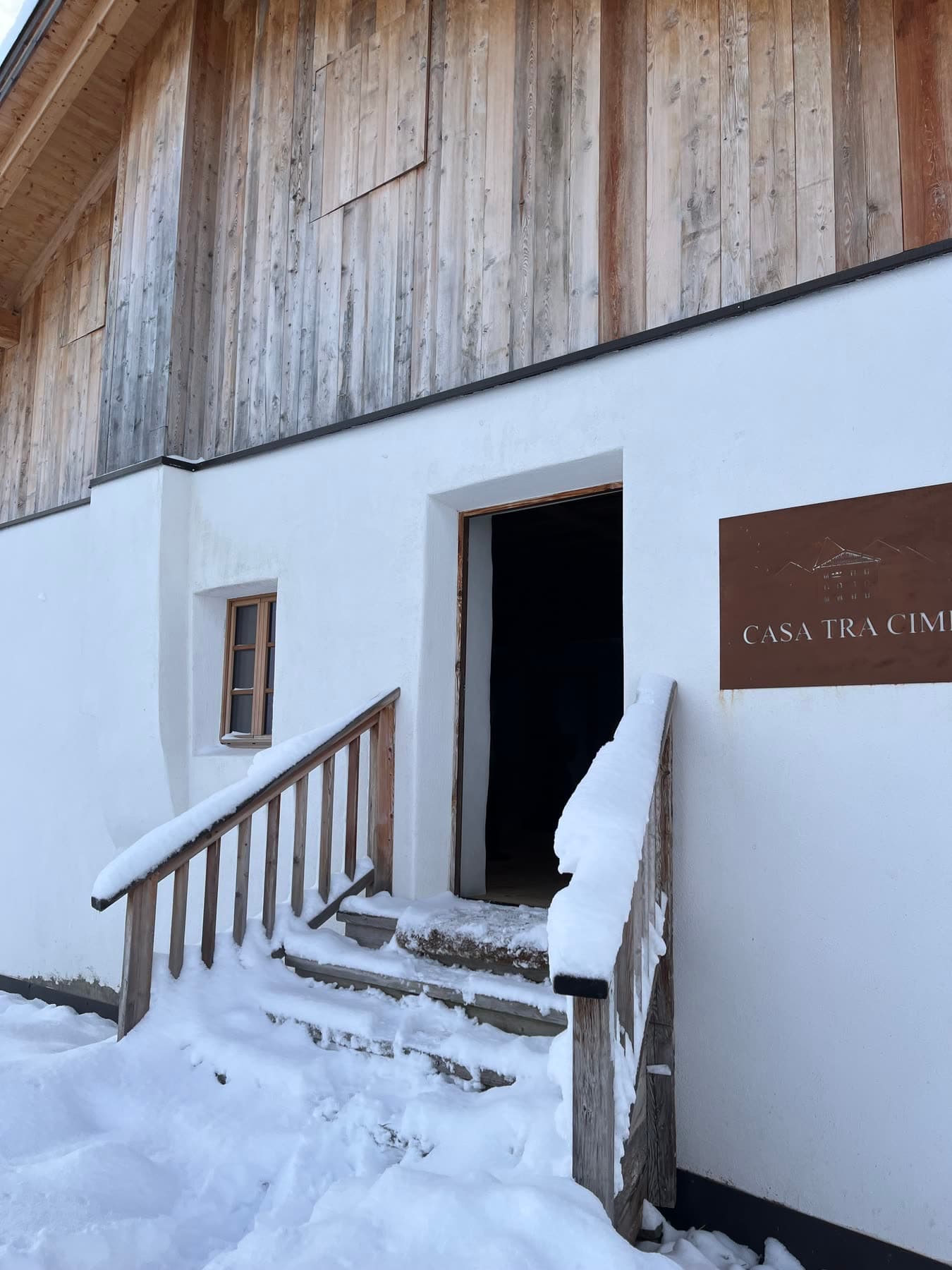 The entrance in winter